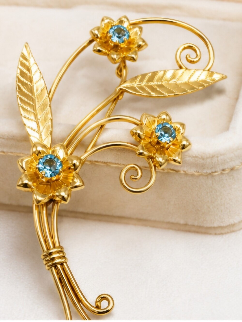 1940's Brooch Floral Bouquet, Aqua Colored Gems "Hobson New York"